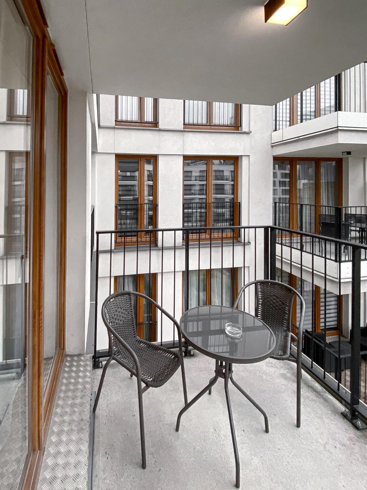 Like Home Apartments Cracovie Extérieur photo