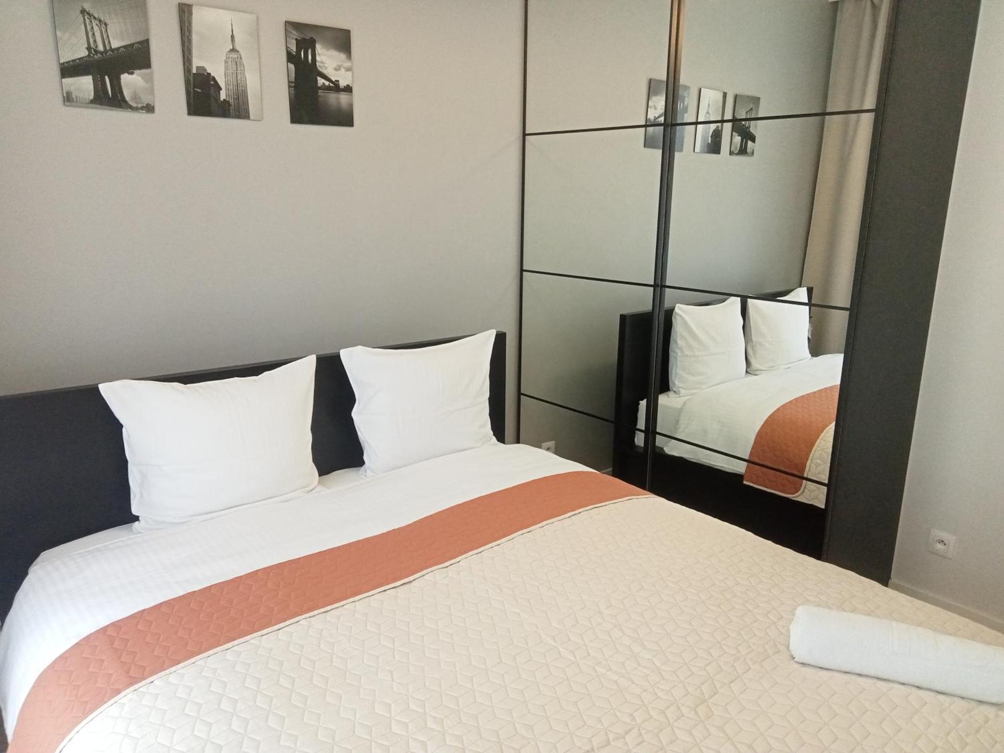 Like Home Apartments Cracovie Extérieur photo